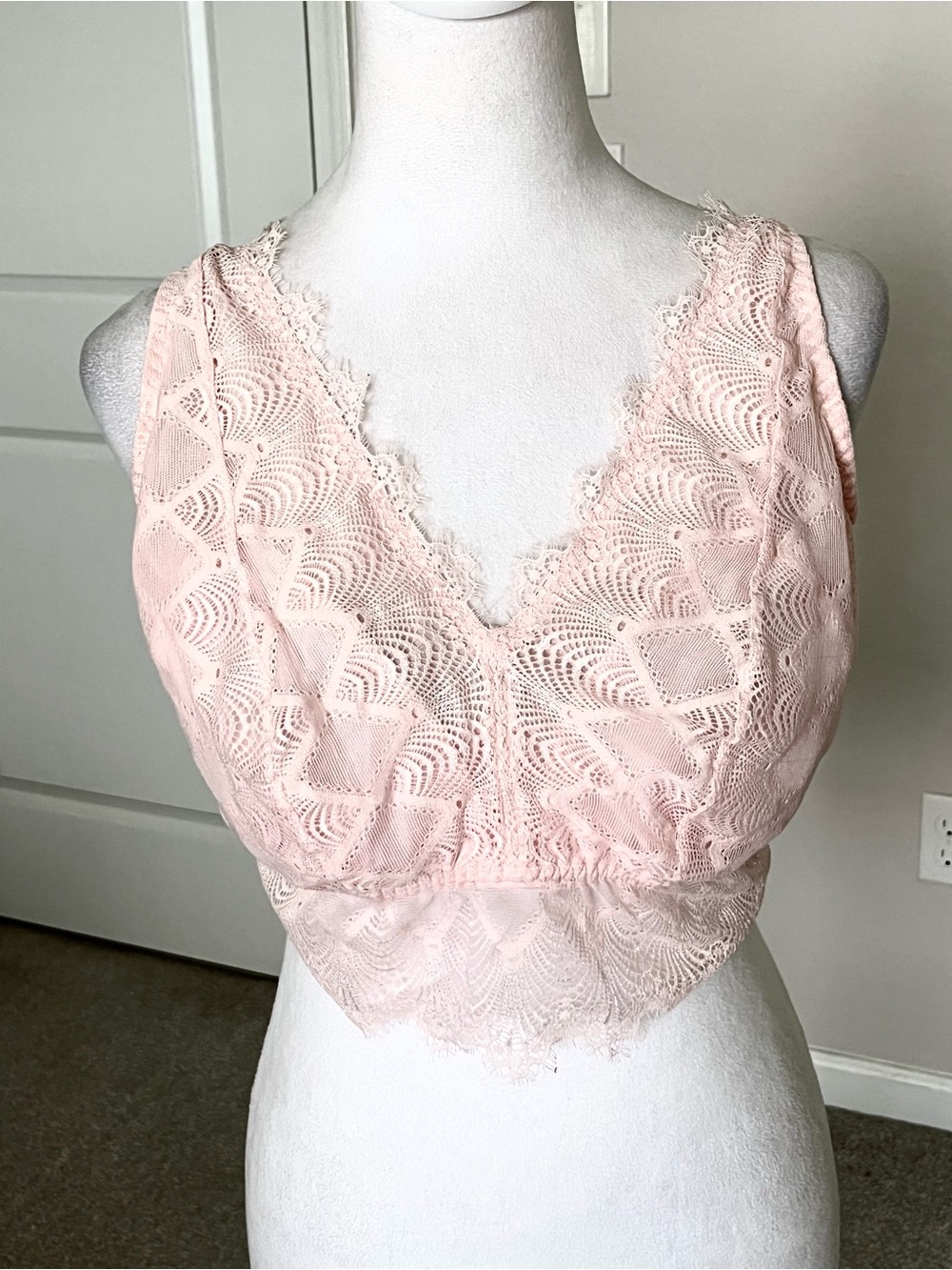 NWT Cosabella Allure Curvy Pink Lace Plunge Bralette Size Large Retails $95